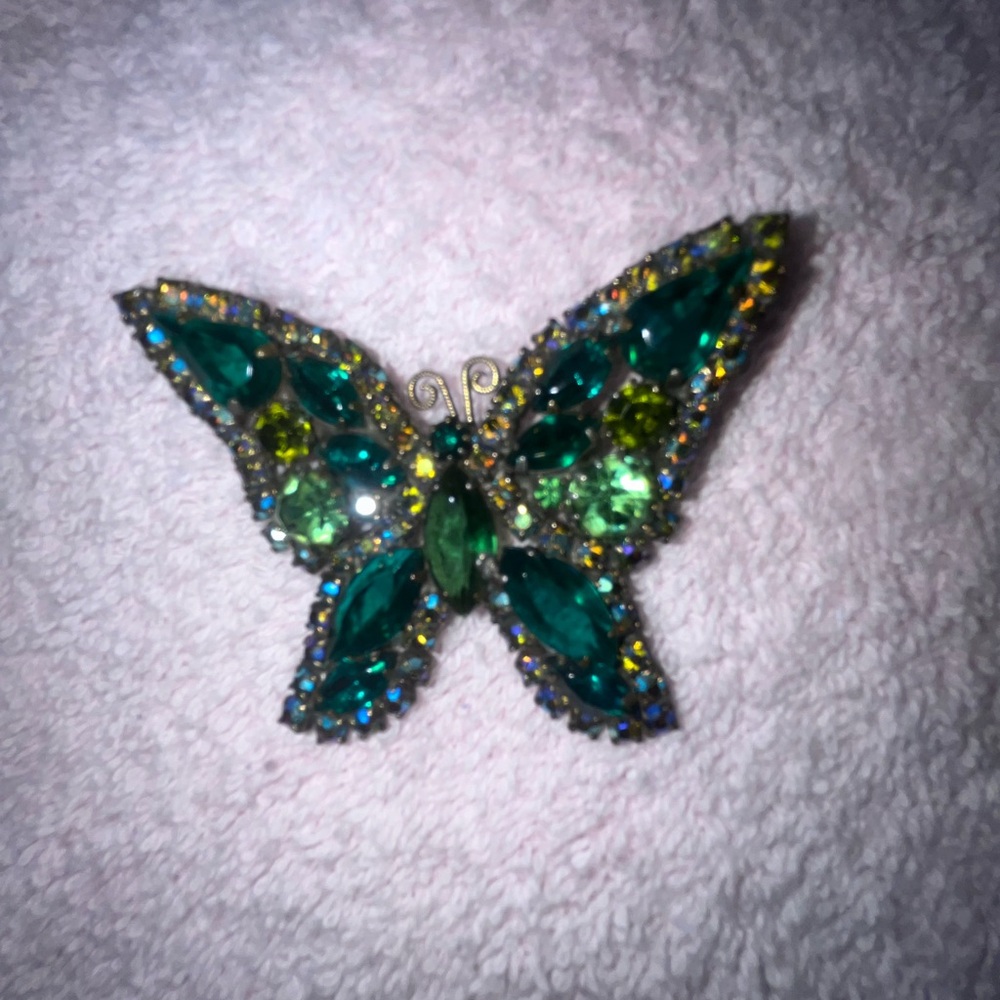 Albert Weiss brooch